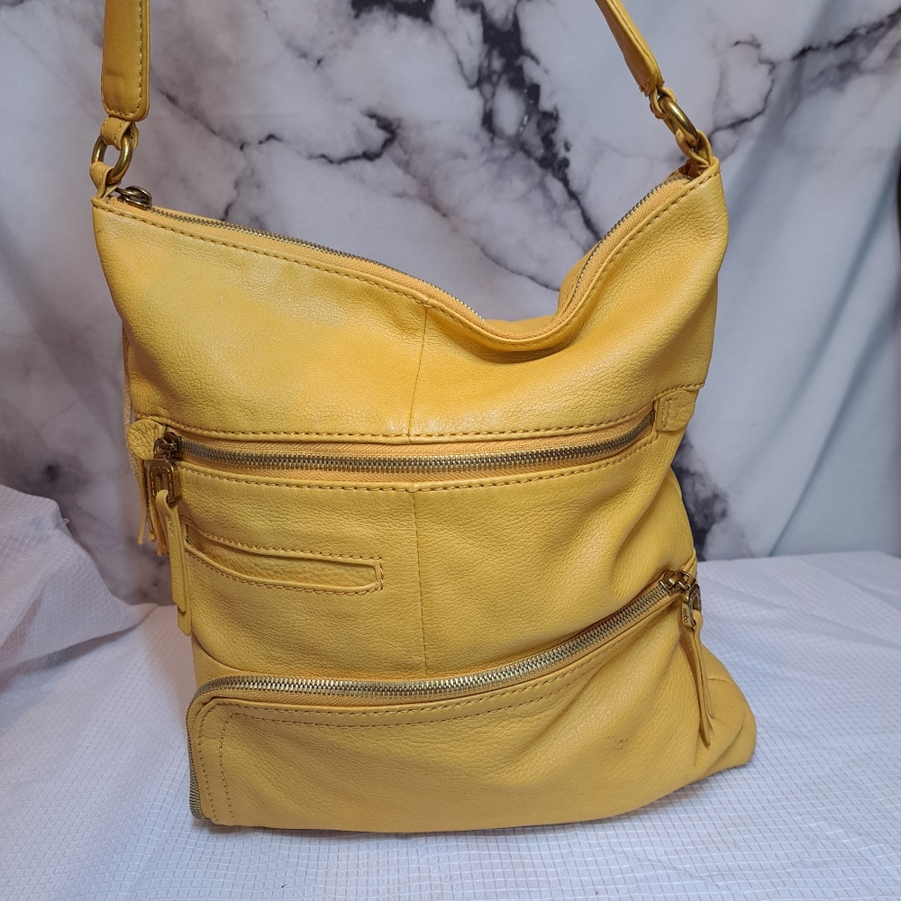 HOBO Purse - Picture 4 of 16